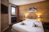 Residence Daria-I Nor double bedroom