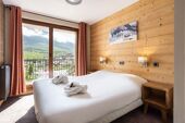 Residence Daria-I Nor double bedroom