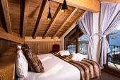 Daria-I Nor Double Bedroom