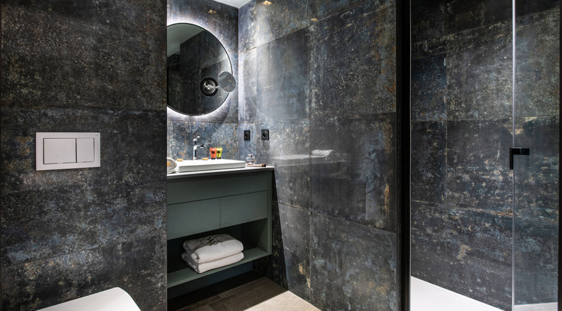 Izia bathroom