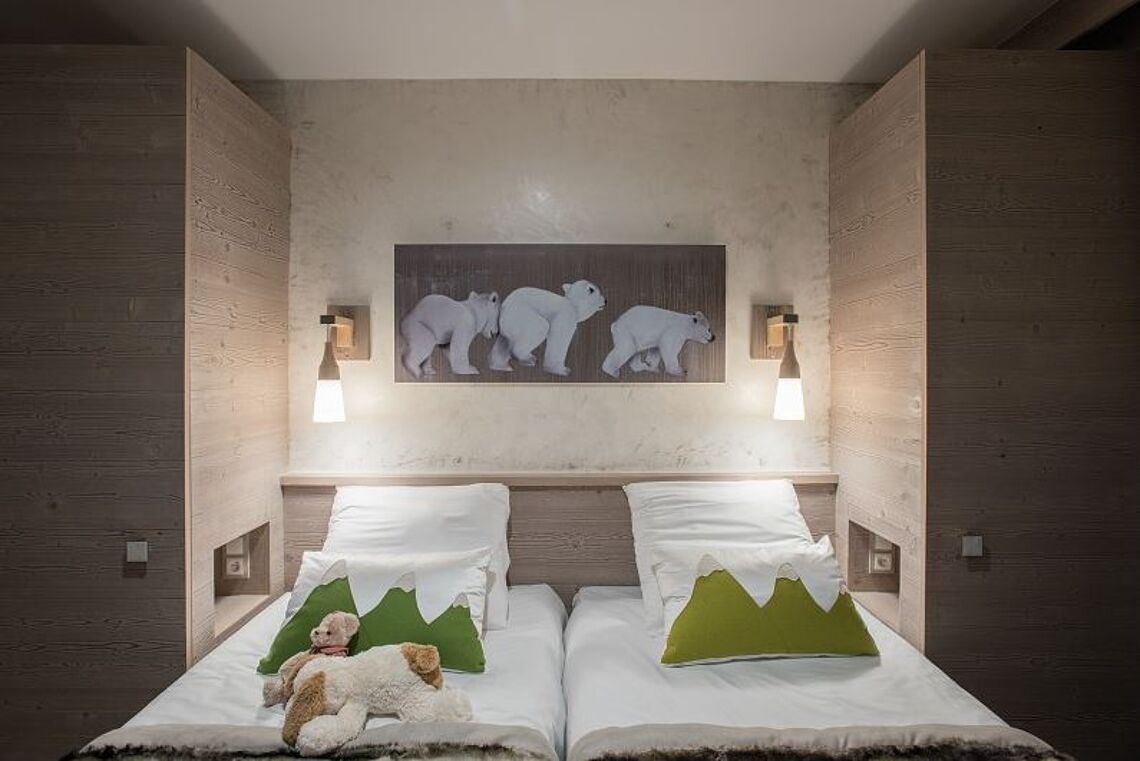 L'Hevana Meribel Twin bedroom