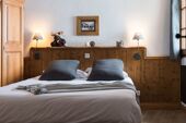 Chalets du Soleil traditional bedroom