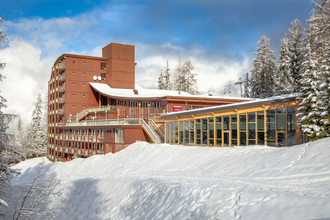 Mercure exterior
