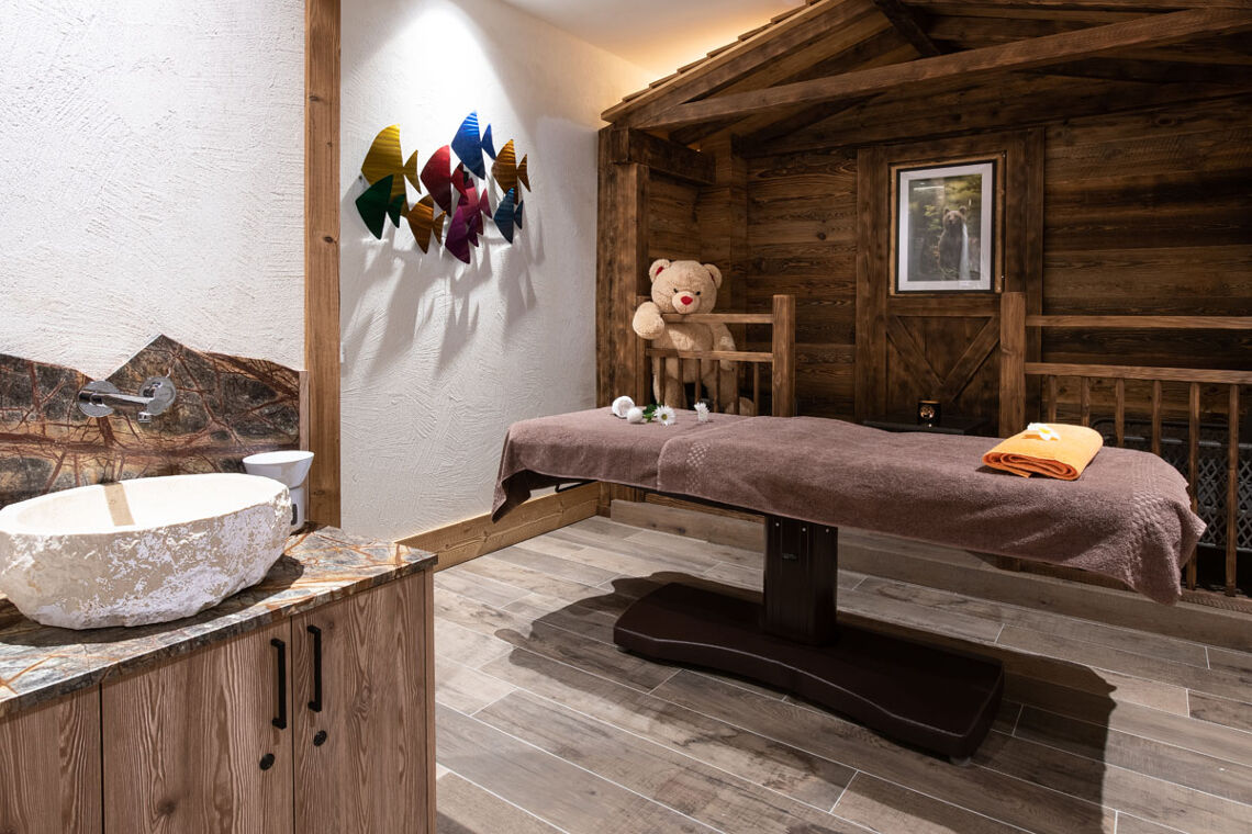 White Pearl Lodge - Treatment Room