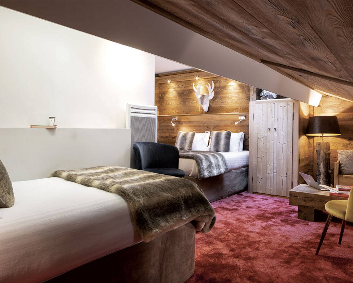 Triple Hotel Ski Lodge