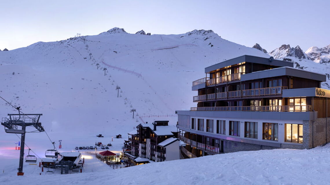 Ynycio, Tignes, Ski to Door