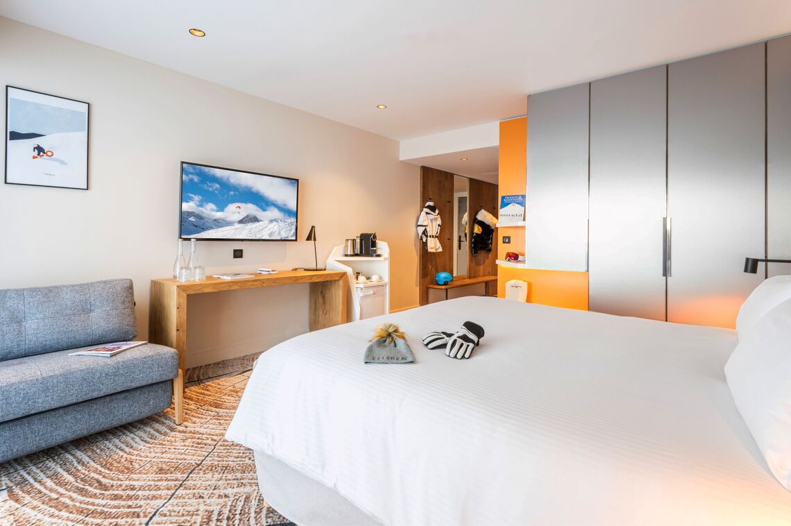 Hotel VoulezVous Privilege Room space