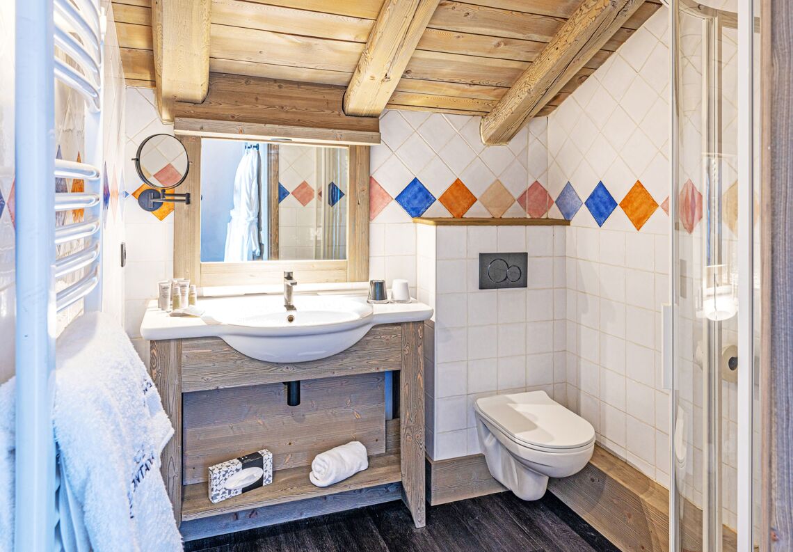 Hotel L'Aigle du Montana Bathroom large