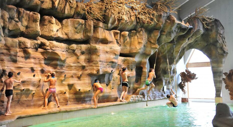 Aquariaz climbing wall, Avoriaz, France