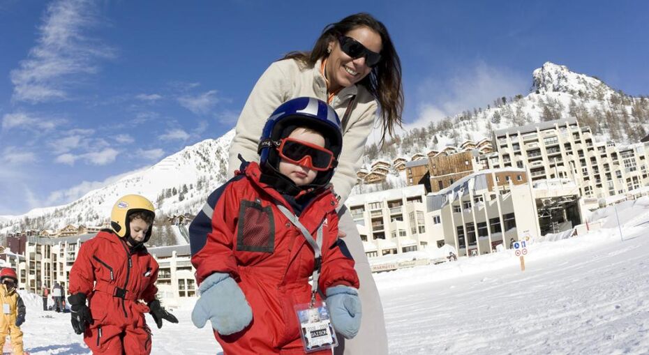 Ski School Isola