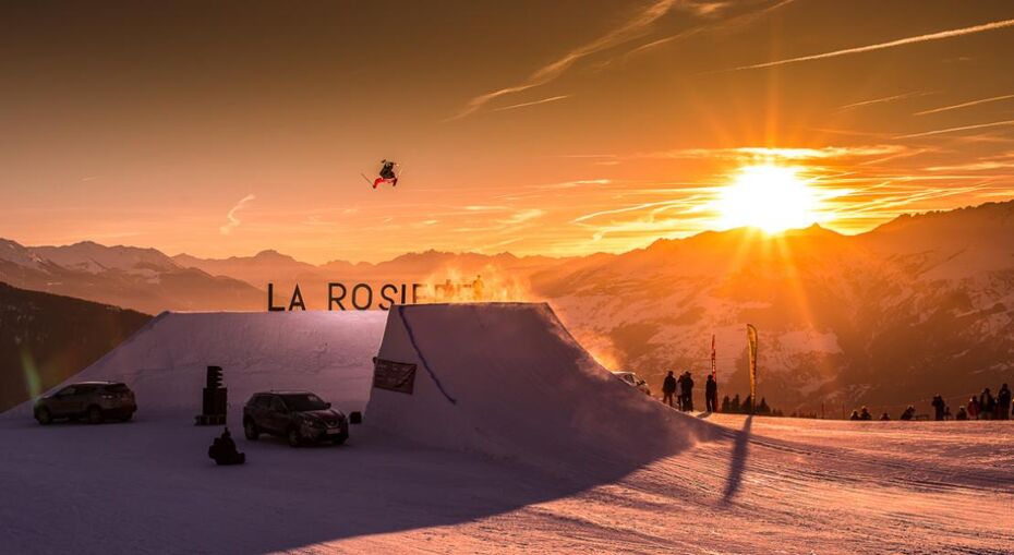 Freestyle Skiing at Sunset in La Rosiere