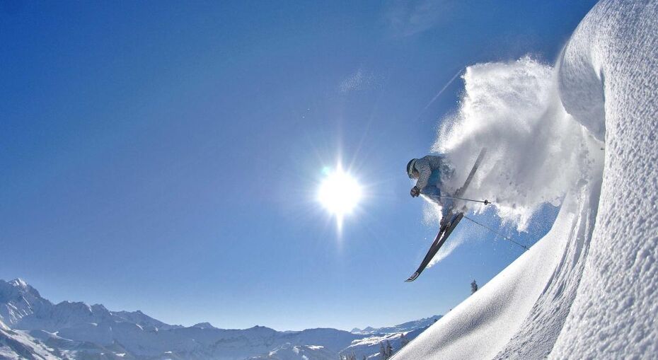 Advanced skiing in Megeve