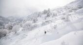 Meribel off piste skiing