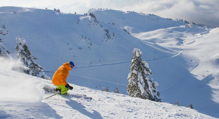 Skiing in Morzine, France. Matthieu Vitre