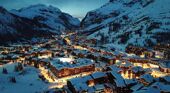 Val d'Isere at night