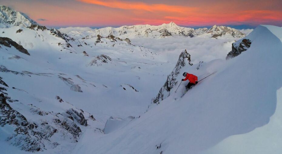 Val d'Isere skiing off piste