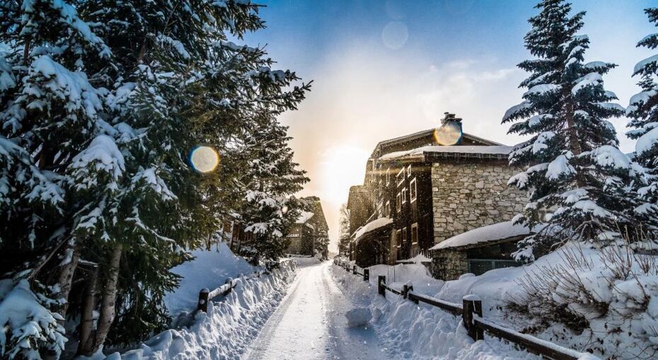 Val d'Isere street