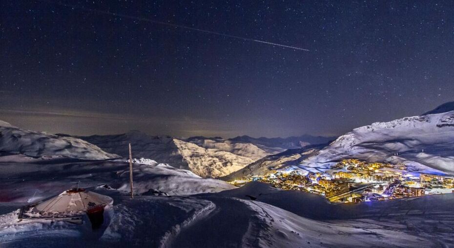 Val Thorens at night