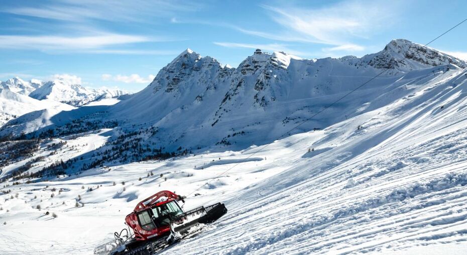 Vars Piste Basher