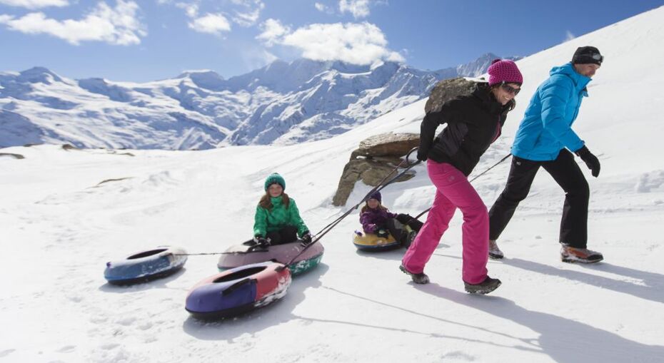 Family activity in Saas Fee