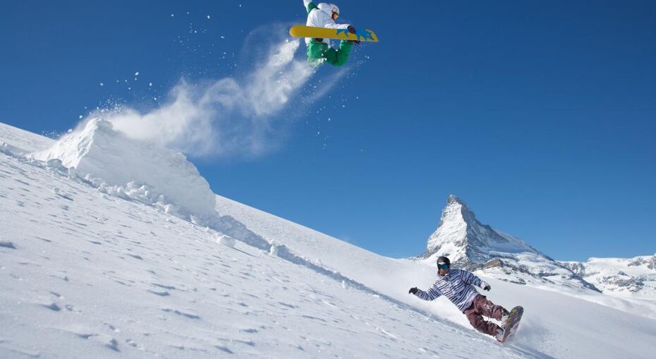 Snowboarders in Zermatt