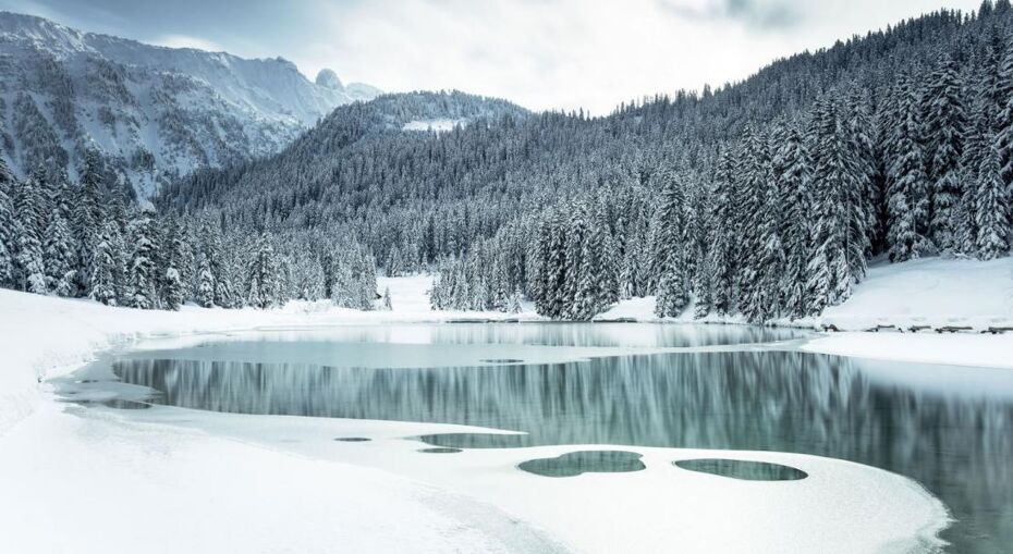 Courchevel lake