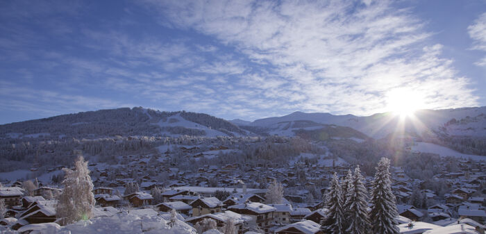 Megeve Masthead Simon Garnier
