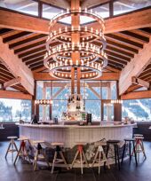 Alpina Eclectic Hôtel & Spa, Le Panoramique Bar