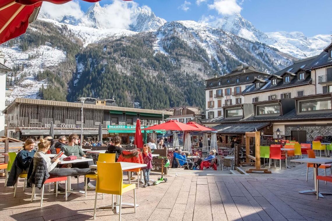 Terrace, Hôtel Croix Blanche Chamonix