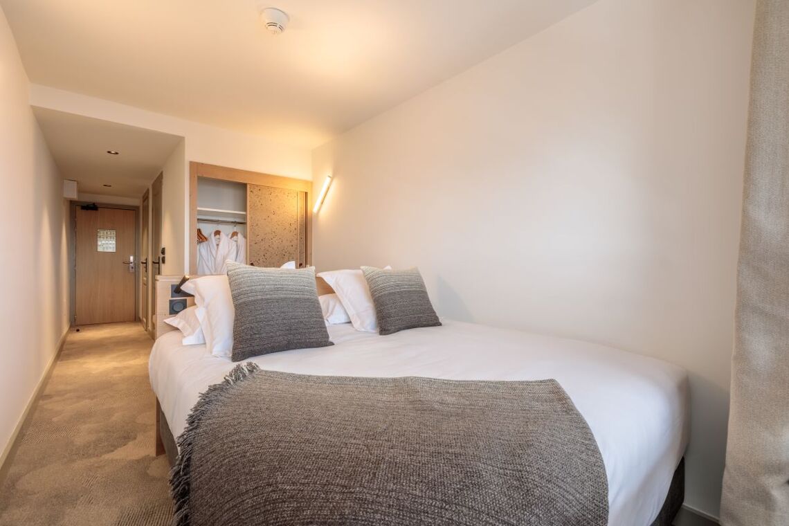 La Cachette Les Arcs Cabin Room