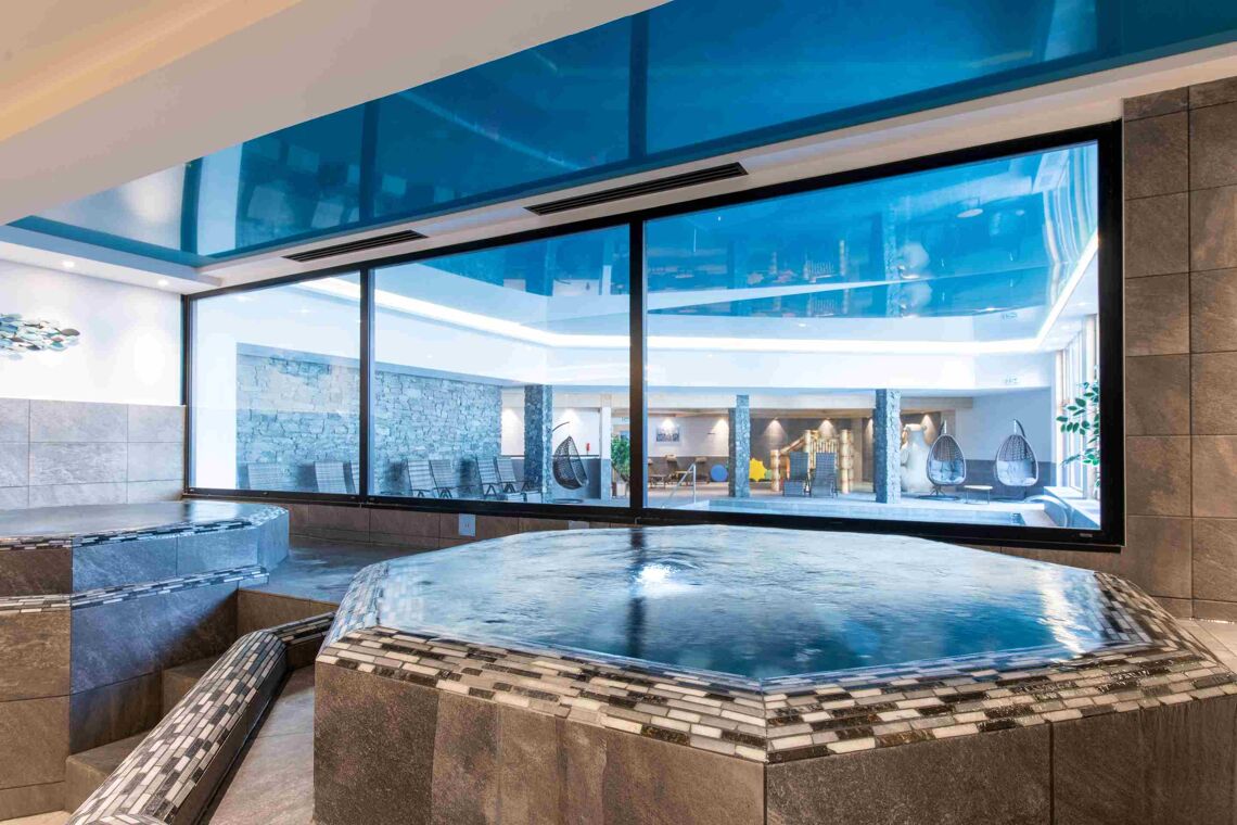 Residence & Spa L'Alpaga, CGH, hot tubs,  La Toussuire  