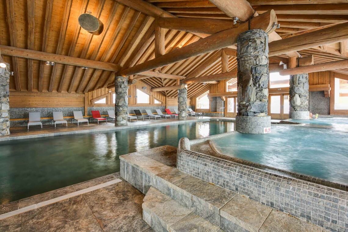 Les Cimes Blanches, La Rosiere, indoor pool