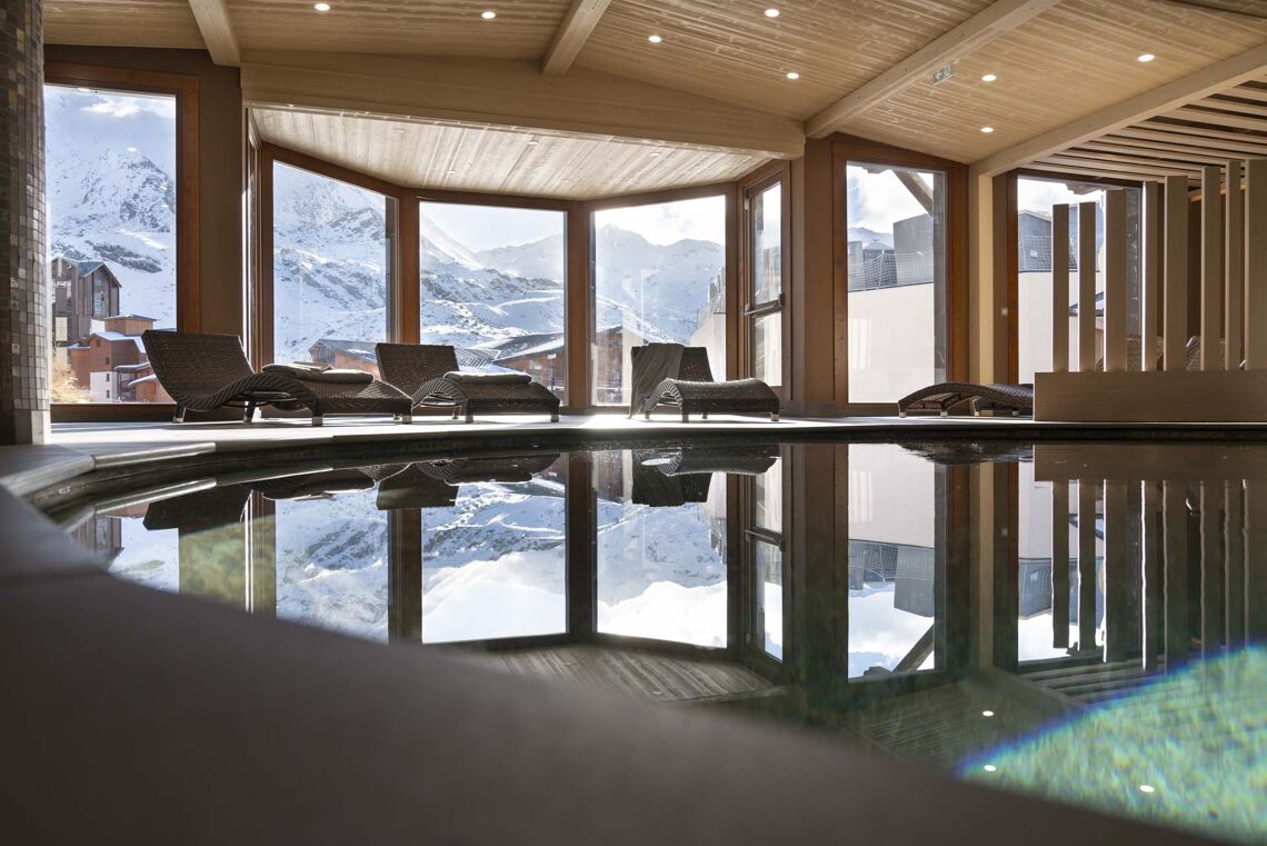 Swimming pool at Residence L'Oxalys Val Thorens